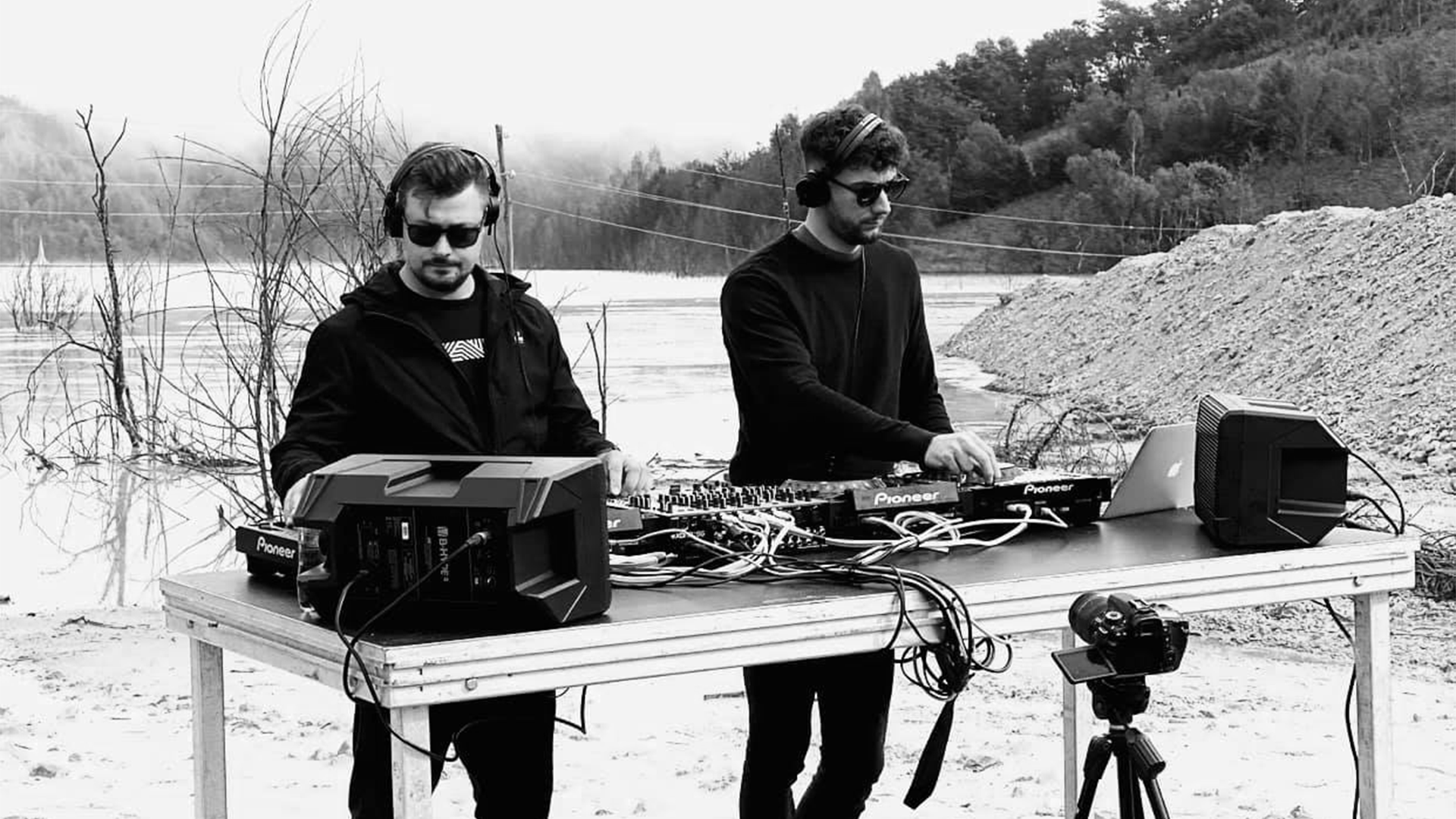 SIXTEE SECONDS (RUM) | Valetronic Podcast 041
